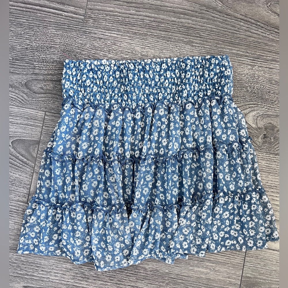 American eagle ruffle mini skirt